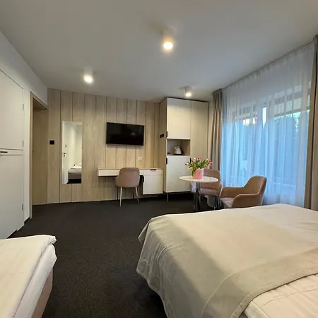 Casa de hóspedes Viola 3*